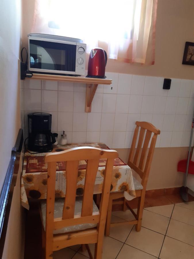 Kaiser Apartman Hévíz Exteriör bild
