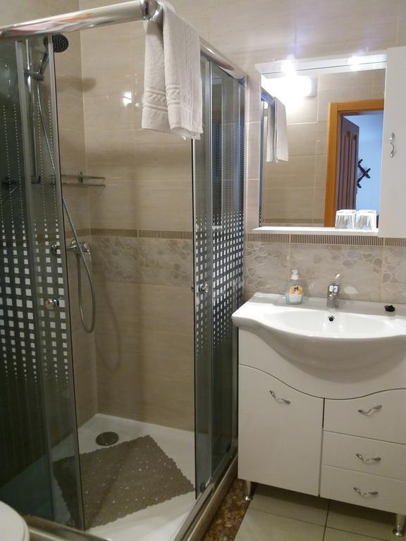 Kaiser Apartman Hévíz Exteriör bild